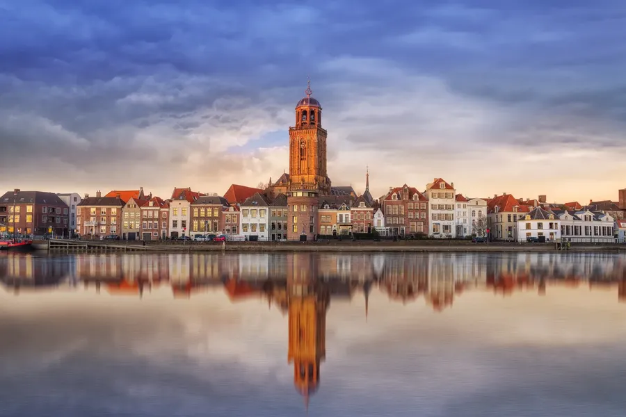 Deventer ijssel skyline unsplash